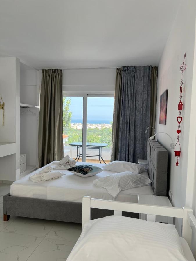 ماليا Silia Suites المظهر الخارجي الصورة