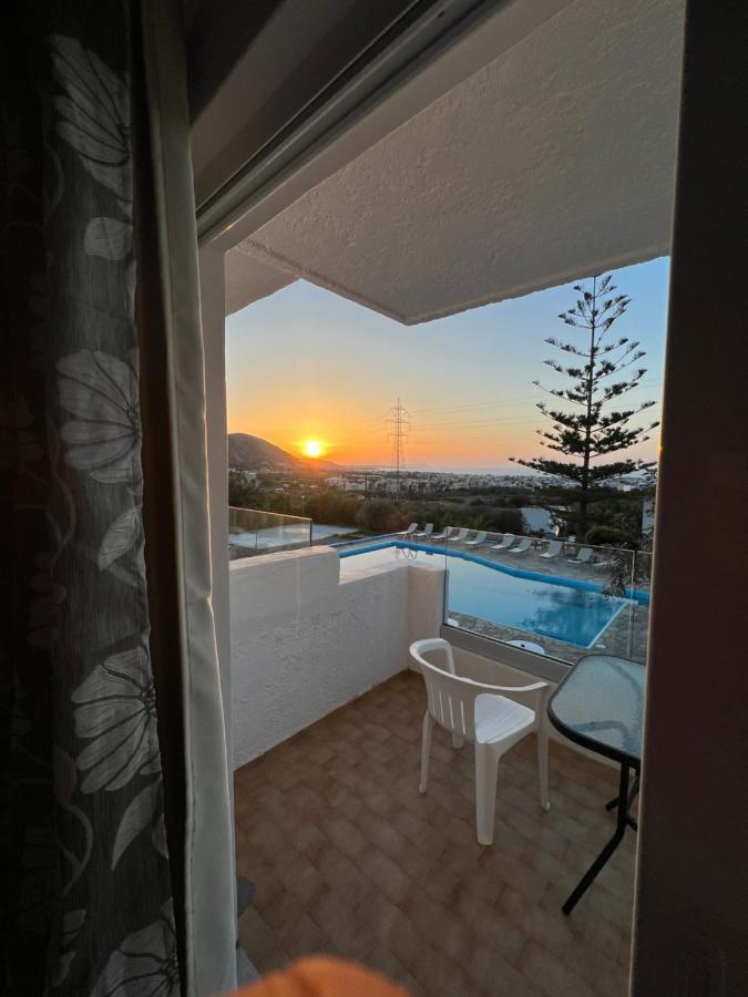 ماليا Silia Suites المظهر الخارجي الصورة