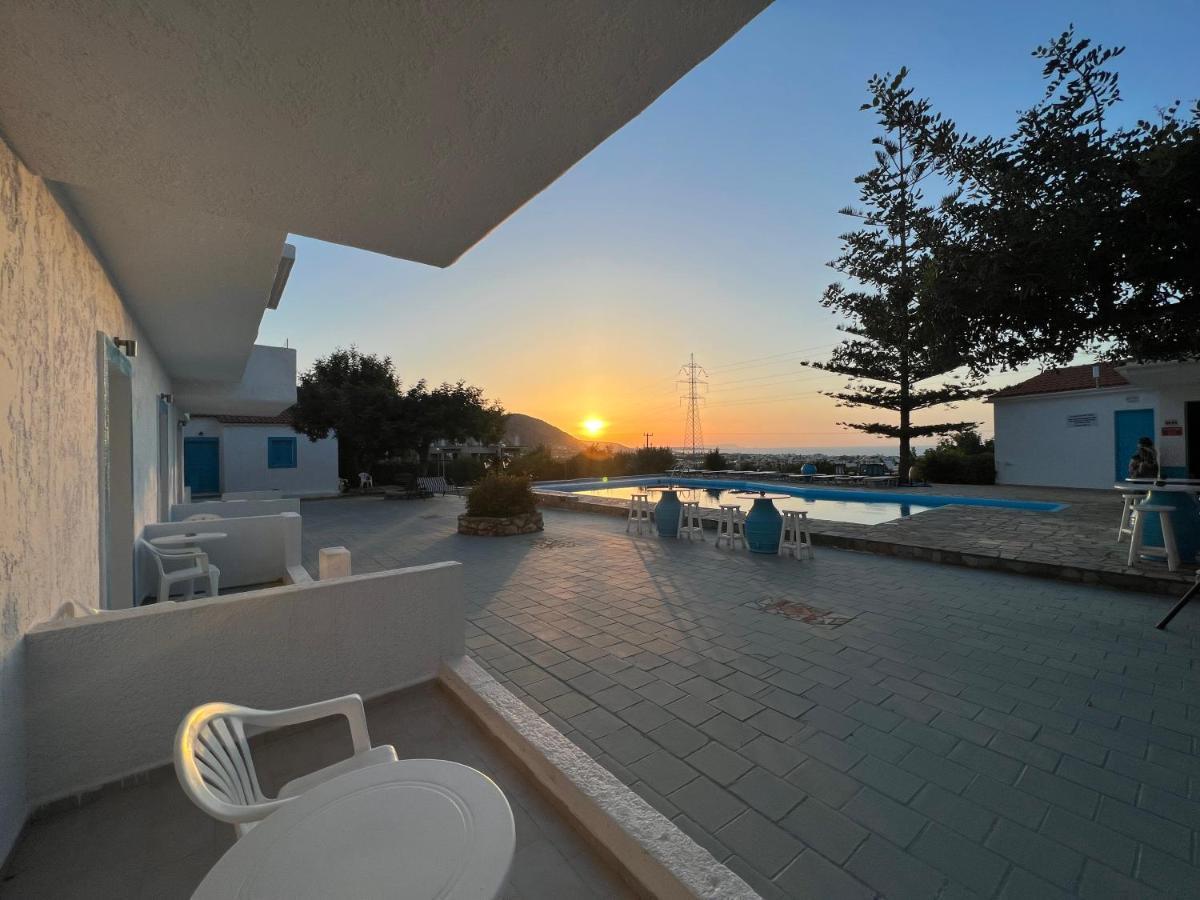 ماليا Silia Suites المظهر الخارجي الصورة