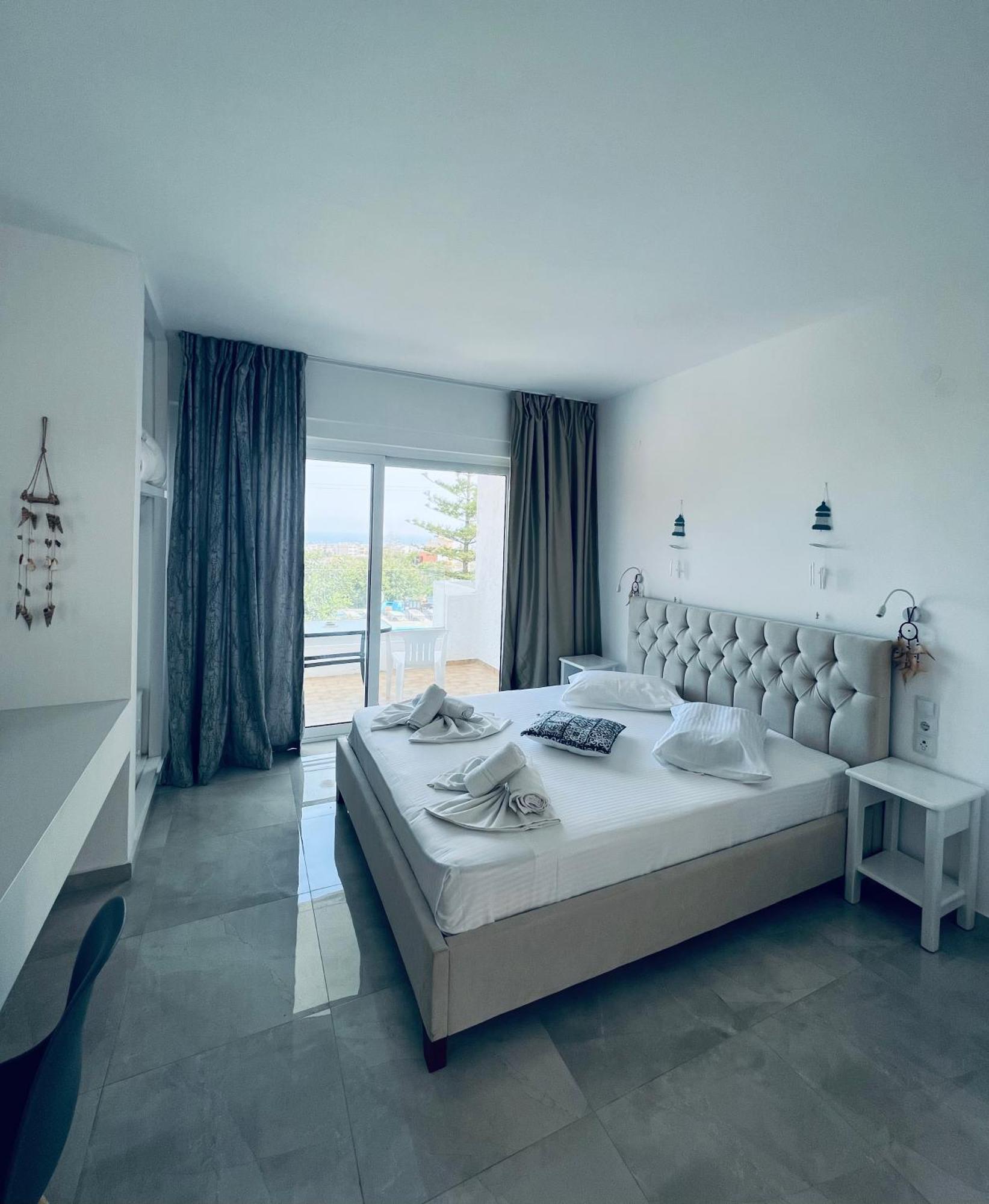 ماليا Silia Suites المظهر الخارجي الصورة