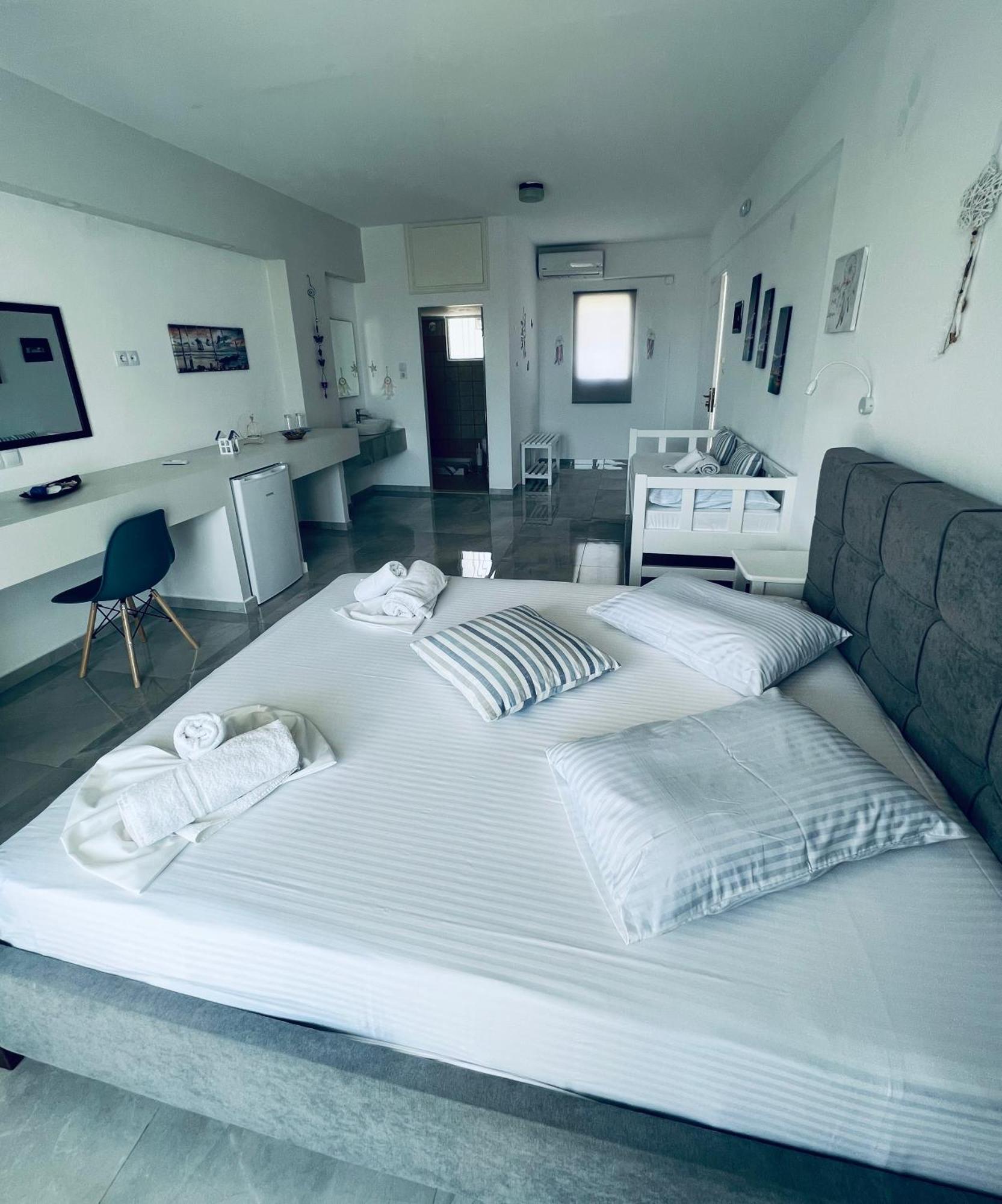 ماليا Silia Suites المظهر الخارجي الصورة