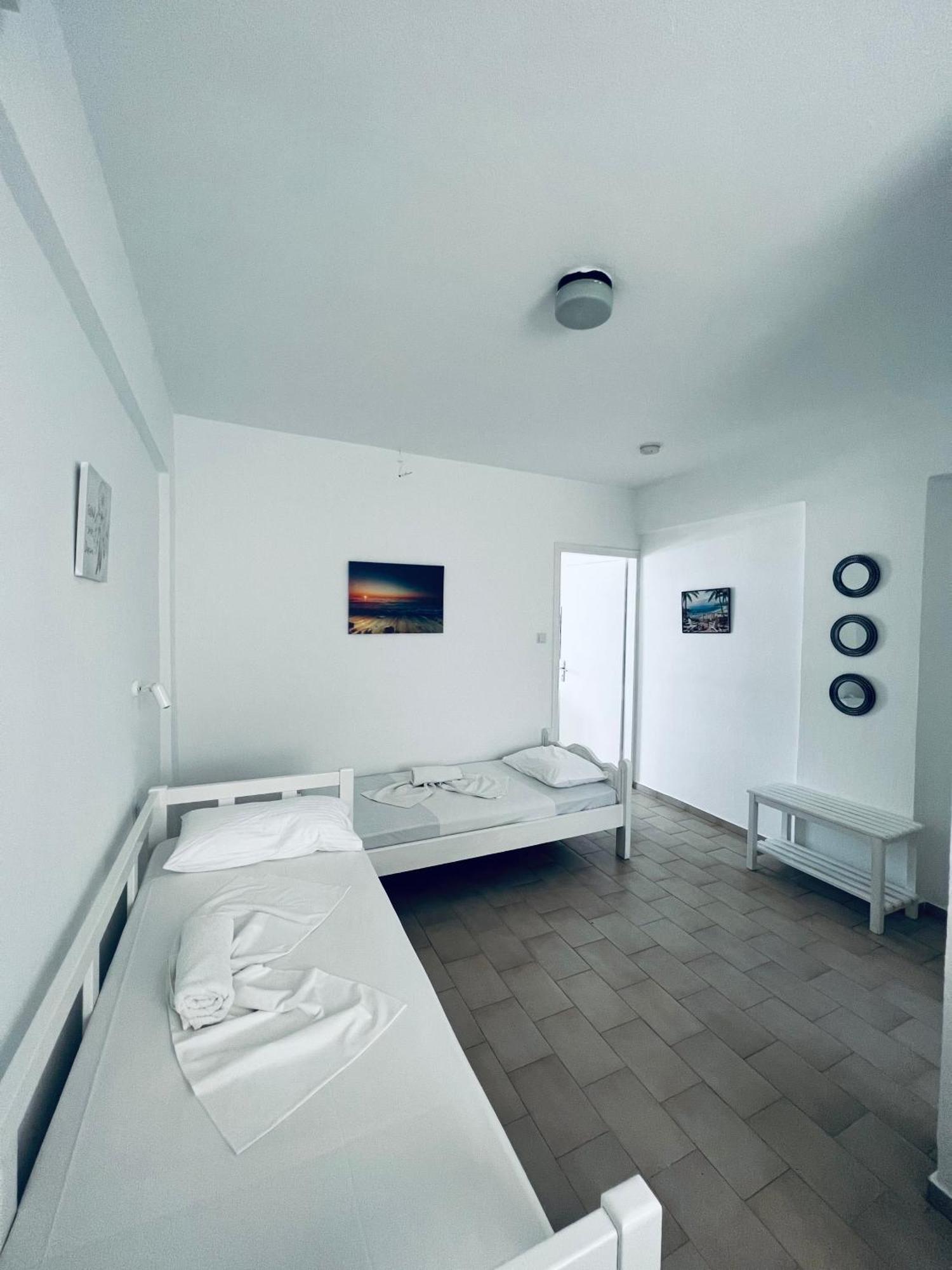 ماليا Silia Suites المظهر الخارجي الصورة