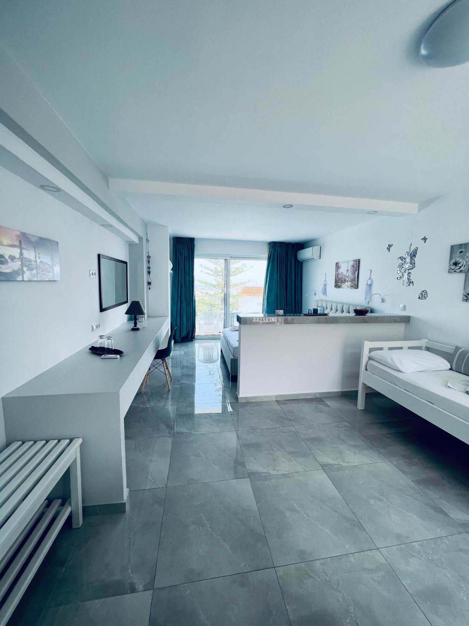 ماليا Silia Suites المظهر الخارجي الصورة