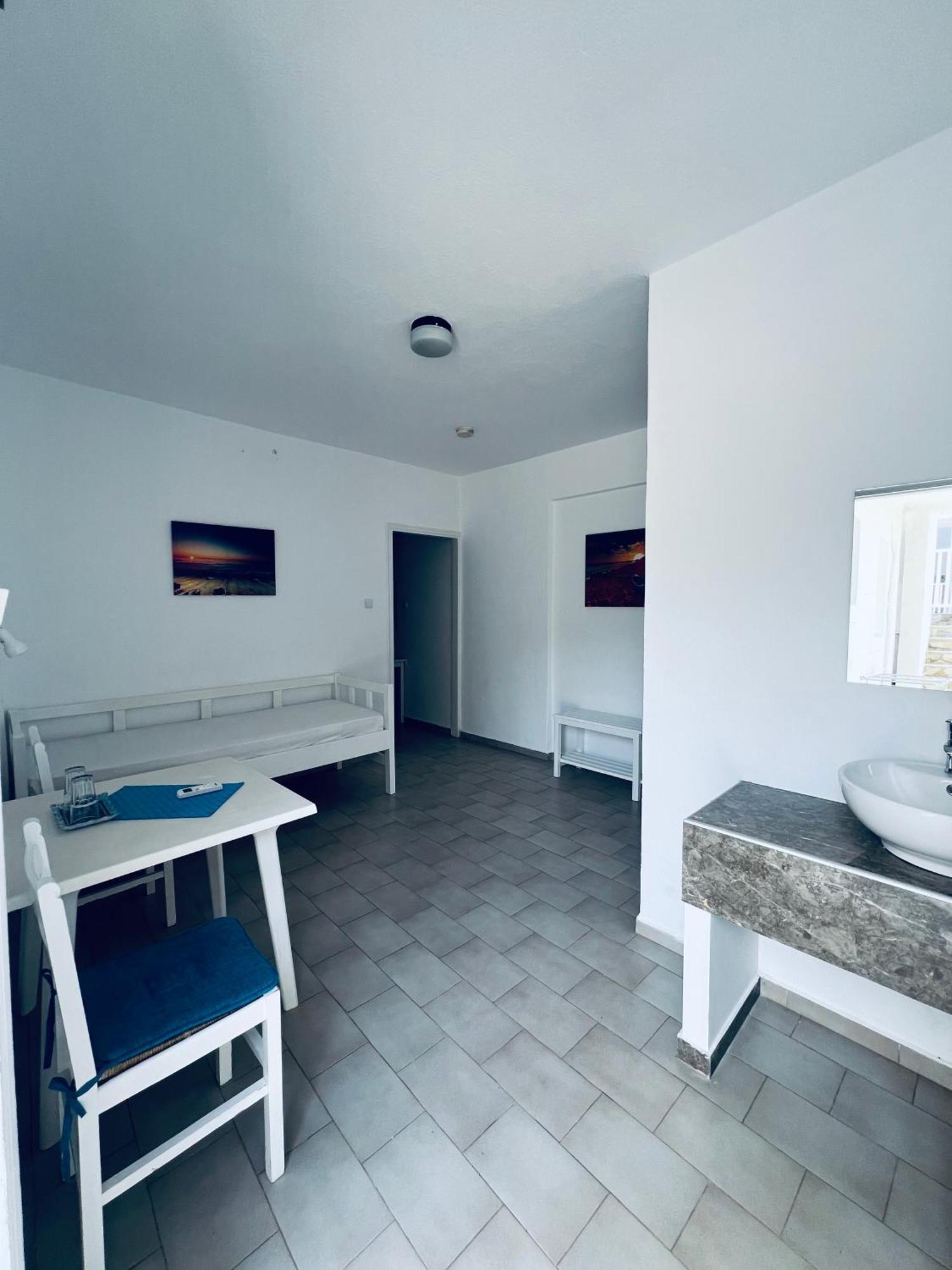 ماليا Silia Suites المظهر الخارجي الصورة