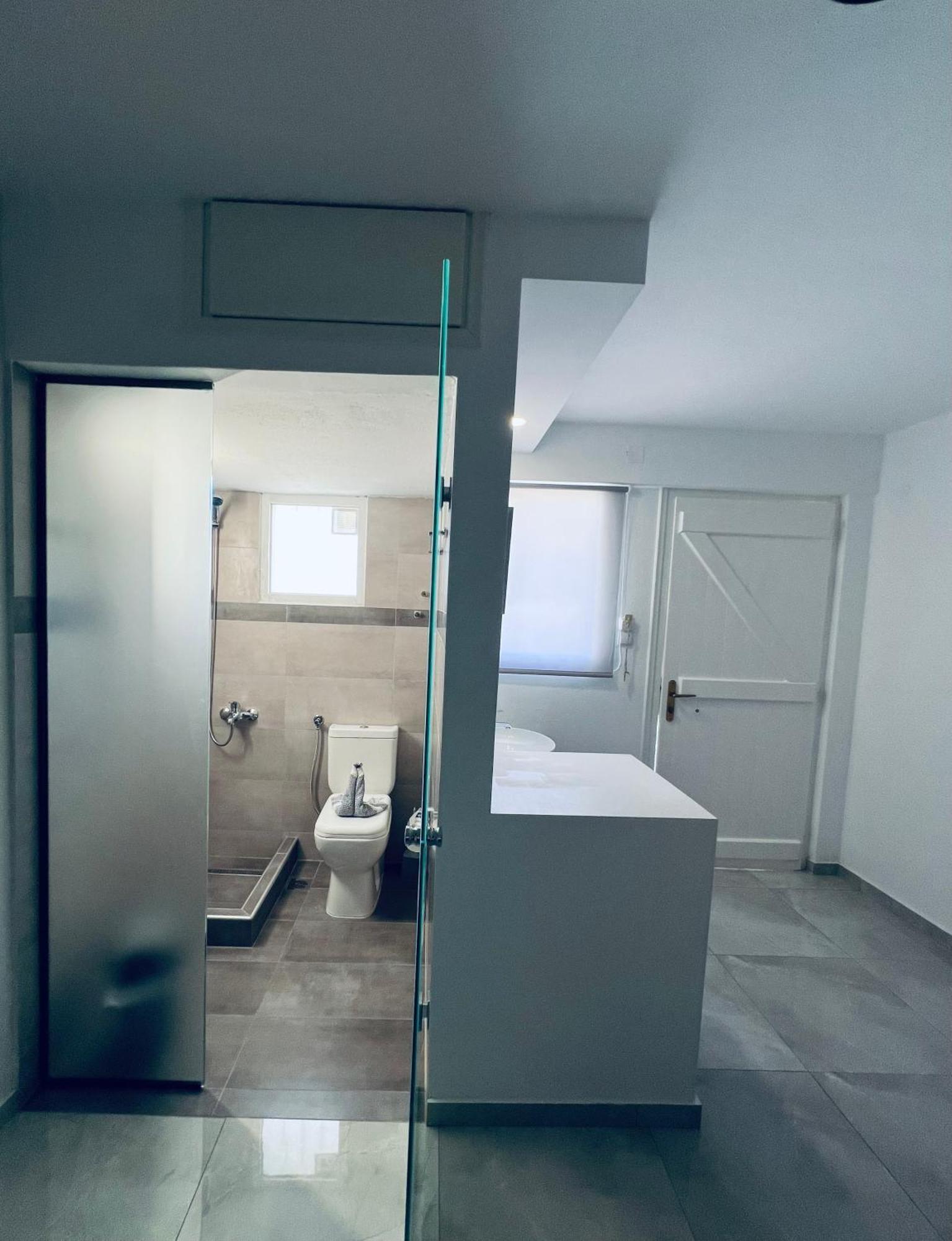 ماليا Silia Suites المظهر الخارجي الصورة